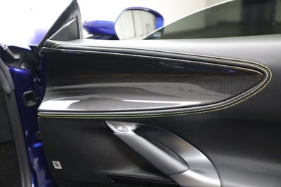 2022 Ferrari SF90 Spider Base