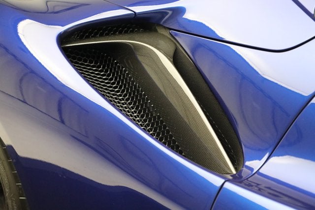 2022 Ferrari SF90 Spider Base