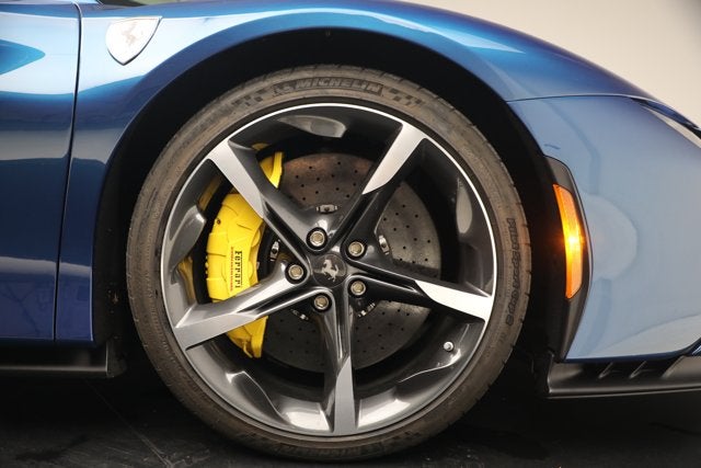 2024 Ferrari SF90 Spider Base