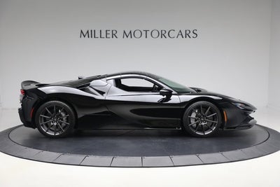 2023 Ferrari SF90 Spider Base