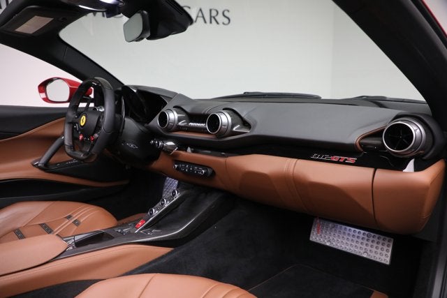 2022 Ferrari 812 GTS Base