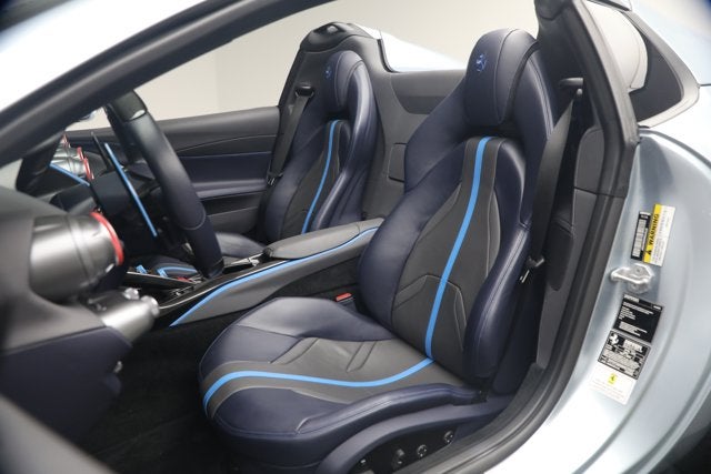 2022 Ferrari 812 GTS Base