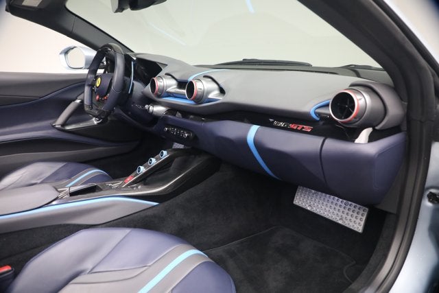 2022 Ferrari 812 GTS Base