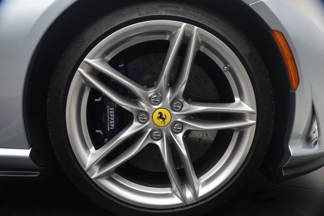 2022 Ferrari 812 GTS Base