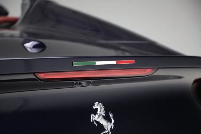 2022 Ferrari 812 GTS Base