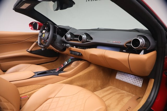 2023 Ferrari 812 GTS Base