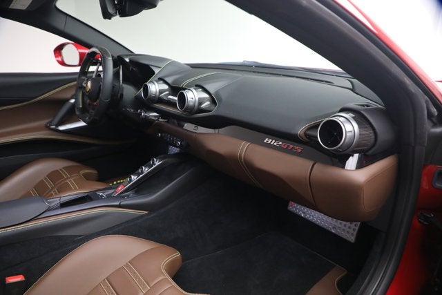 2022 Ferrari 812 GTS Base
