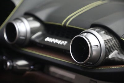 2022 Ferrari 812 GTS Base