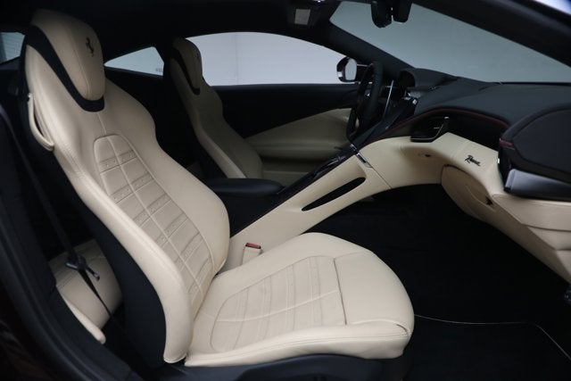 2023 Ferrari Roma Base