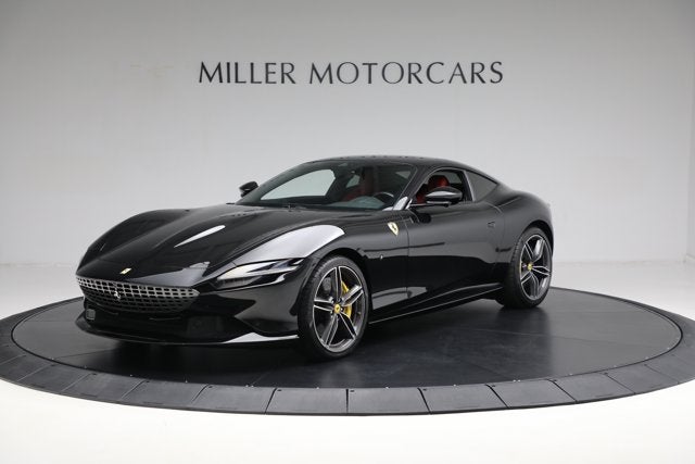 2022 Ferrari Roma Base