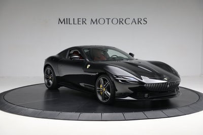 2022 Ferrari Roma Base