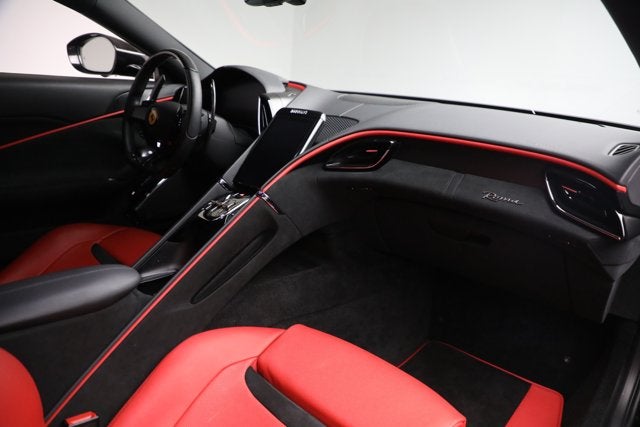 2022 Ferrari Roma Base