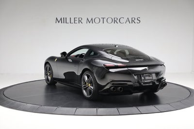 2022 Ferrari Roma Base