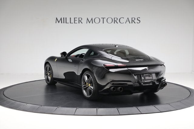 2022 Ferrari Roma Base