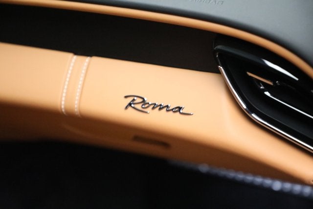 2022 Ferrari Roma Base