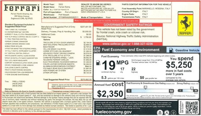 2022 Ferrari Roma Base