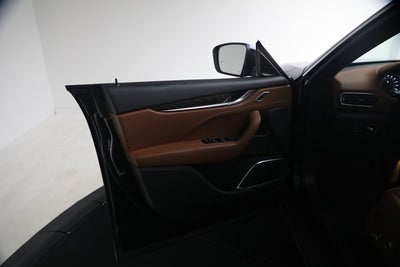 2023 Maserati Levante Modena