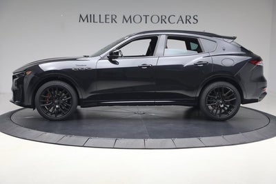 2022 Maserati Levante Modena