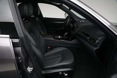 2022 Maserati Levante Modena