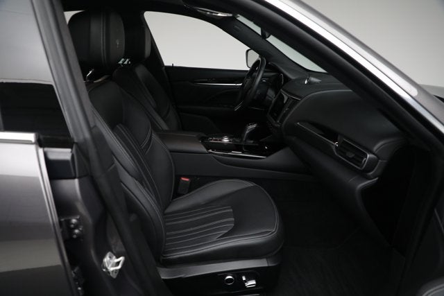2022 Maserati Levante Modena