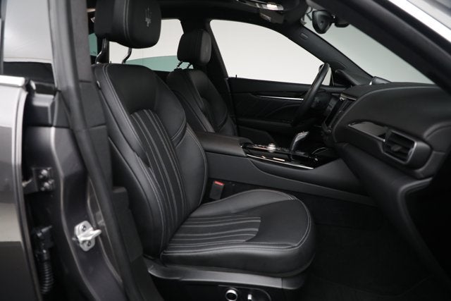 2022 Maserati Levante Modena