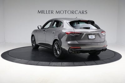 2022 Maserati Levante Modena