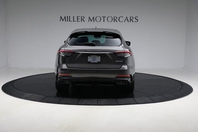 2022 Maserati Levante Modena