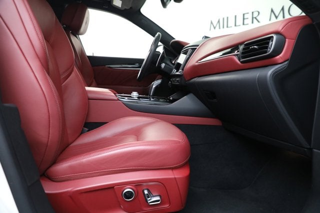 2022 Maserati Levante Modena