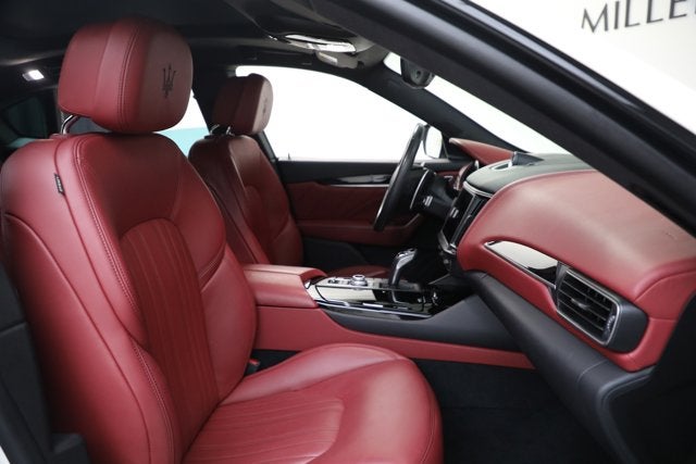 2022 Maserati Levante Modena