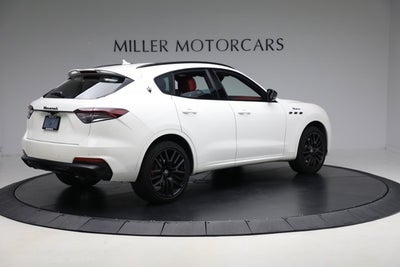 2022 Maserati Levante Modena