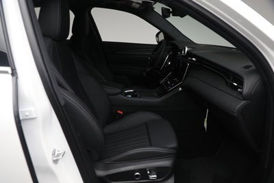 2025 Maserati Grecale 