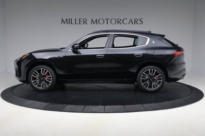 2025 Maserati Grecale 