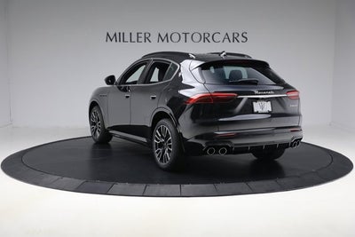 2025 Maserati Grecale 