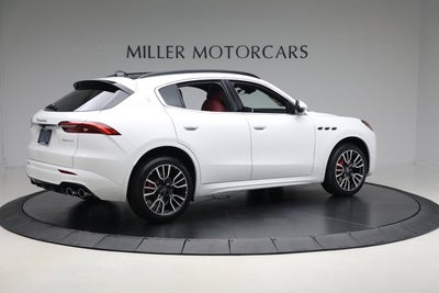 2025 Maserati Grecale 