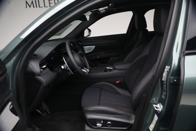 2026 Maserati Grecale Modena