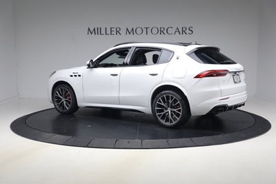 2026 Maserati Grecale Modena