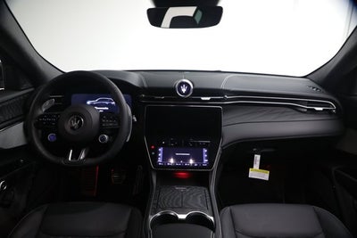 2026 Maserati Grecale Modena