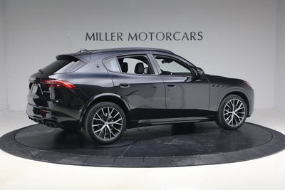 2026 Maserati Grecale Modena