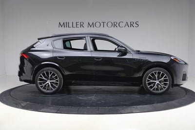 2026 Maserati Grecale Modena