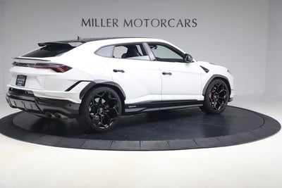 2024 Lamborghini Urus Performante