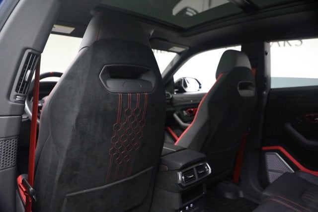 2024 Lamborghini Urus Performante