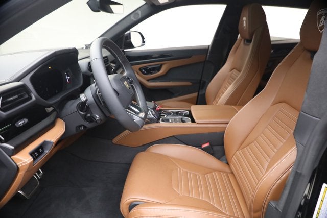 2025 Lamborghini Urus SE
