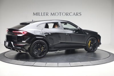 2025 Lamborghini Urus SE