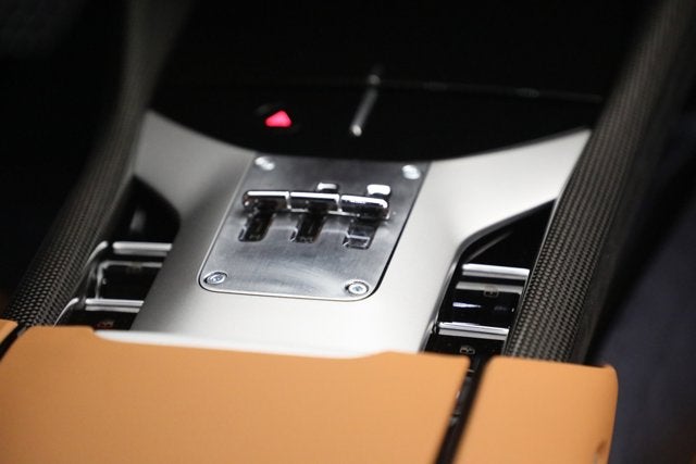 2025 Ferrari Purosangue Base