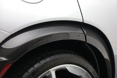 2024 Ferrari Purosangue Base