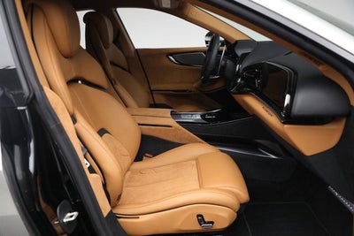 2024 Ferrari Purosangue Base