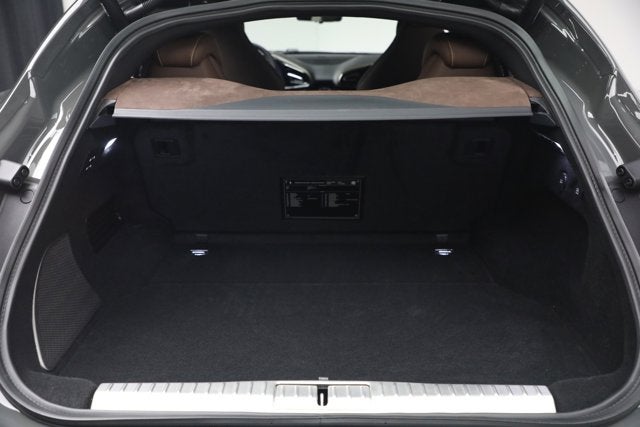 2025 Ferrari Purosangue Base