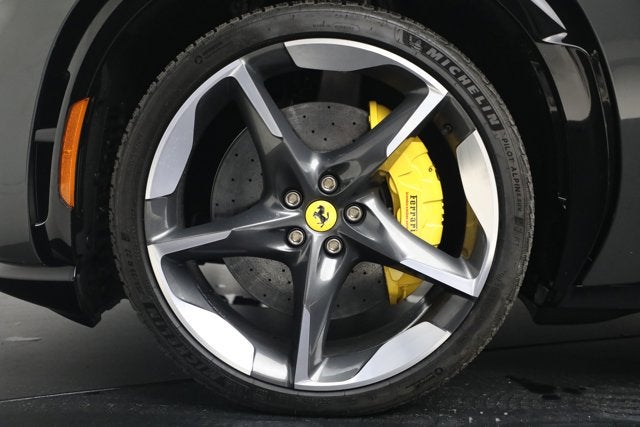 2025 Ferrari Purosangue Base