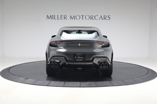 2025 Ferrari Purosangue Base