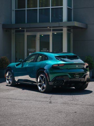 2026 Ferrari Purosangue Base